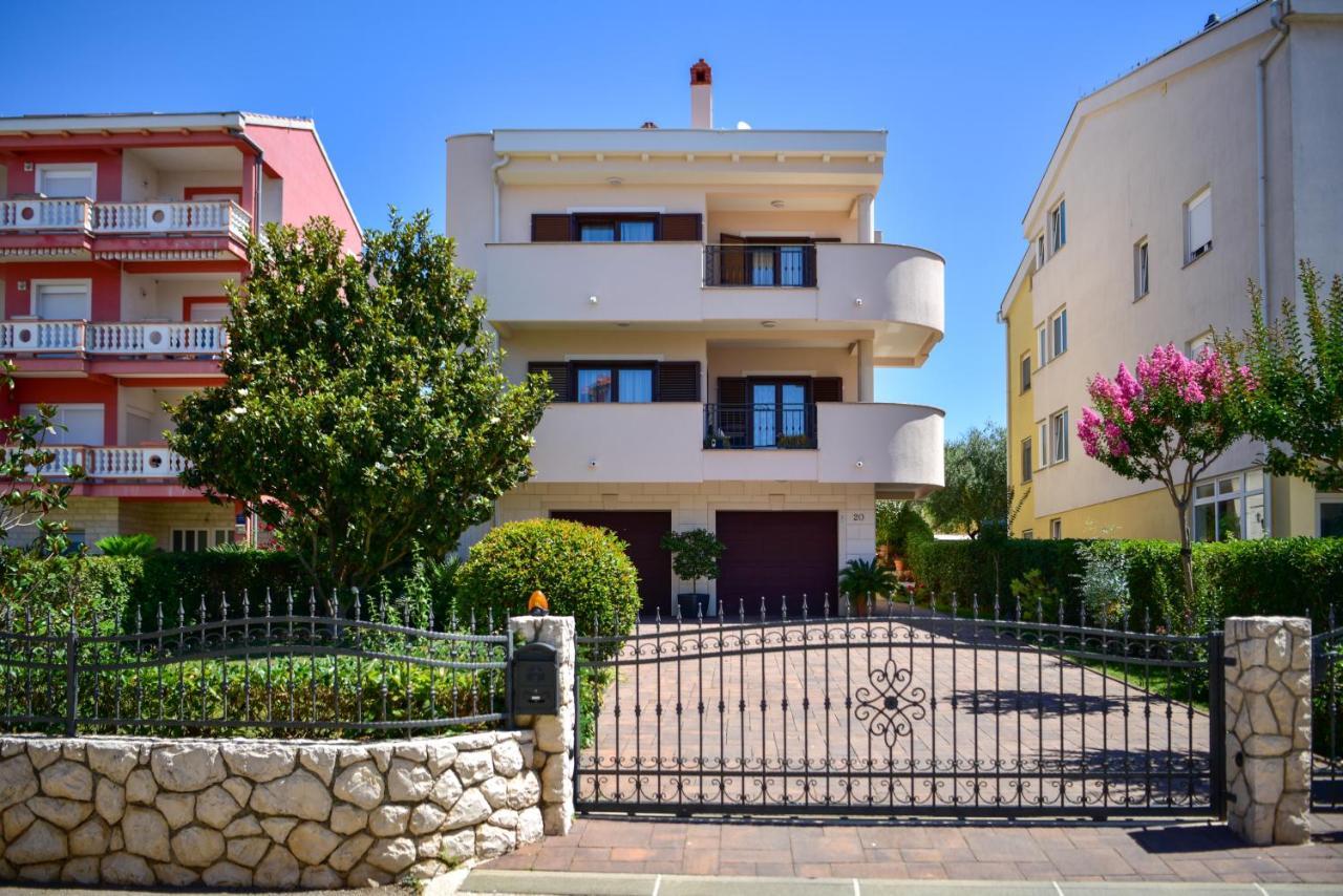 Apartments Villa Nataly Zadar Exteriör bild