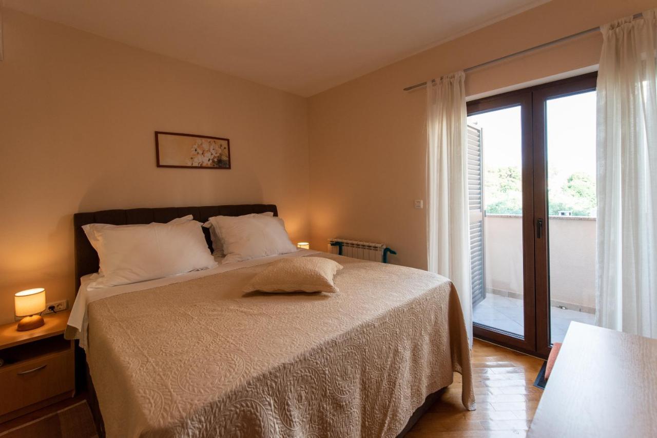 Apartments Villa Nataly Zadar Exteriör bild