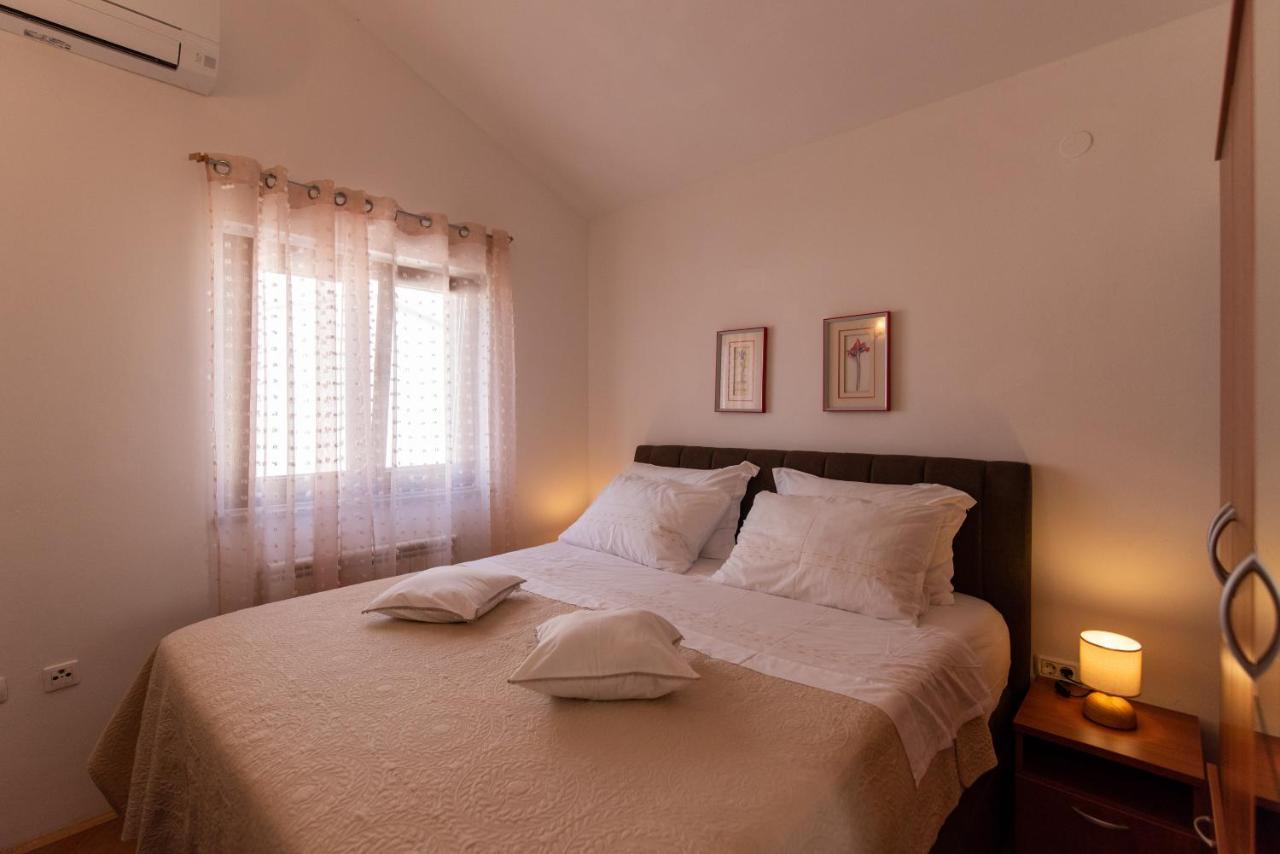 Apartments Villa Nataly Zadar Exteriör bild